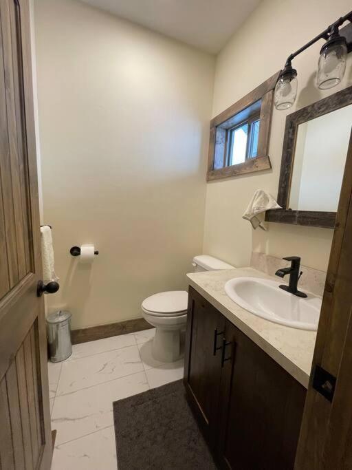 3505 Joseph Dr Cabin With Breathtaking Views, 30 Miles To Yellowstone Island Park Exterior photo
