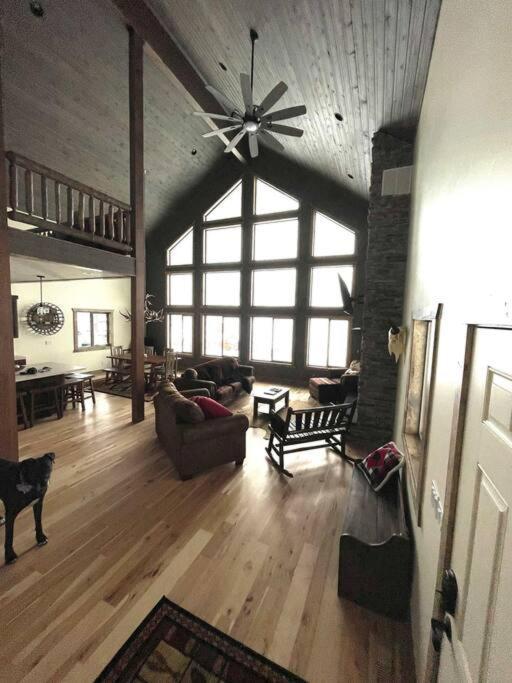 3505 Joseph Dr Cabin With Breathtaking Views, 30 Miles To Yellowstone Island Park Exterior photo
