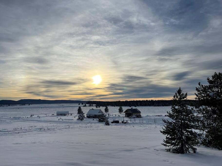 3505 Joseph Dr Cabin With Breathtaking Views, 30 Miles To Yellowstone Island Park Exterior photo