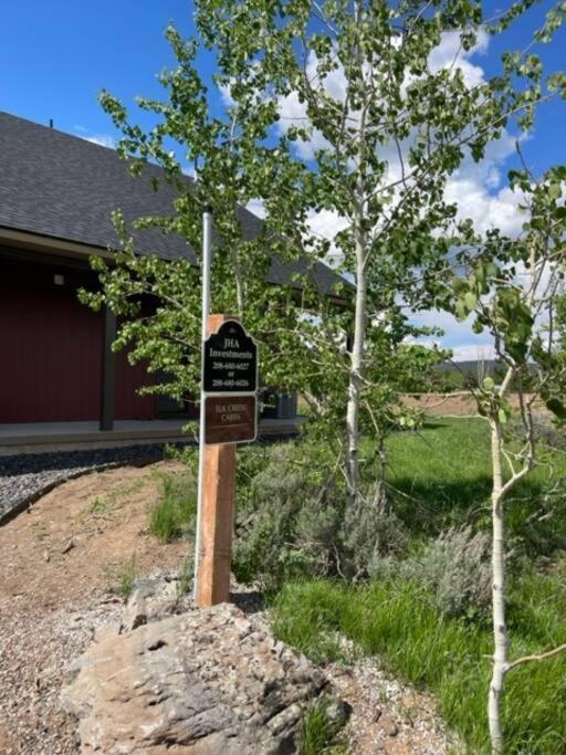 3505 Joseph Dr Cabin With Breathtaking Views, 30 Miles To Yellowstone Island Park Exterior photo